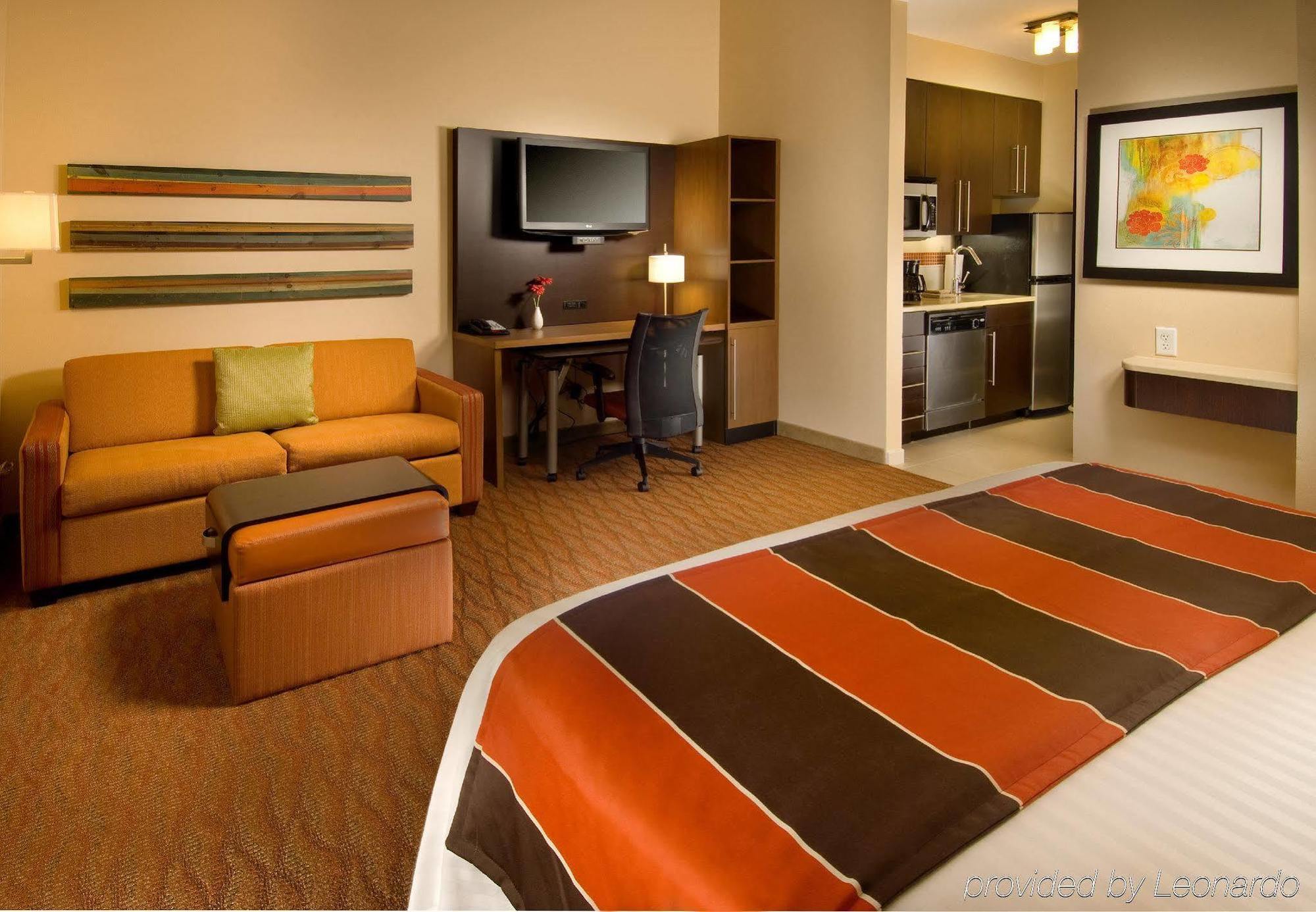 Towneplace Suites By Marriott San Antonio Downtown Riverwalk Номер фото